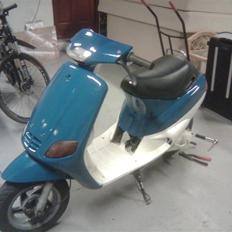 Piaggio Zip //SOLGT 4.5KG//