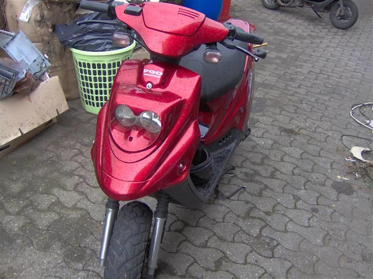 PGO Big Max 45 hot SOLGT - og forfra billede 7