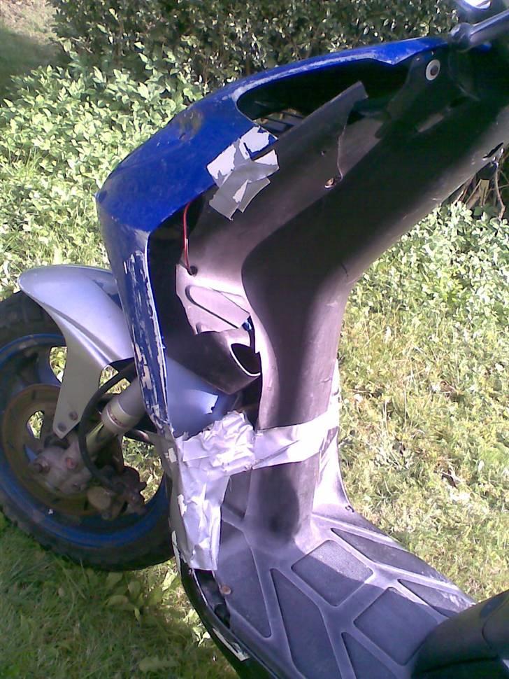 Piaggio NRG MC3 !! SOLGT !! - mine små skader, heeh... billede 8