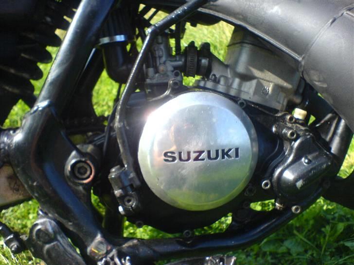 Suzuki Rmx LC DD (SOLGT) billede 7
