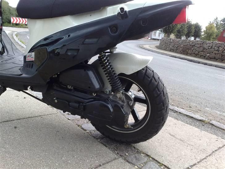 PGO Hot 50 "solgt" billede 8