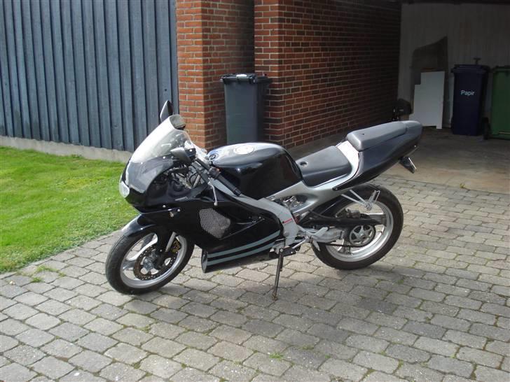 Aprilia RS 50 billede 1