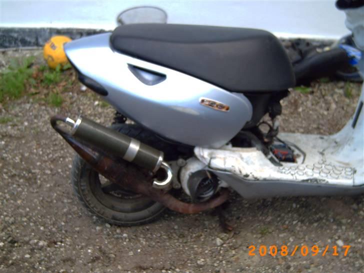 Aprilia Sonic byttet billede 4