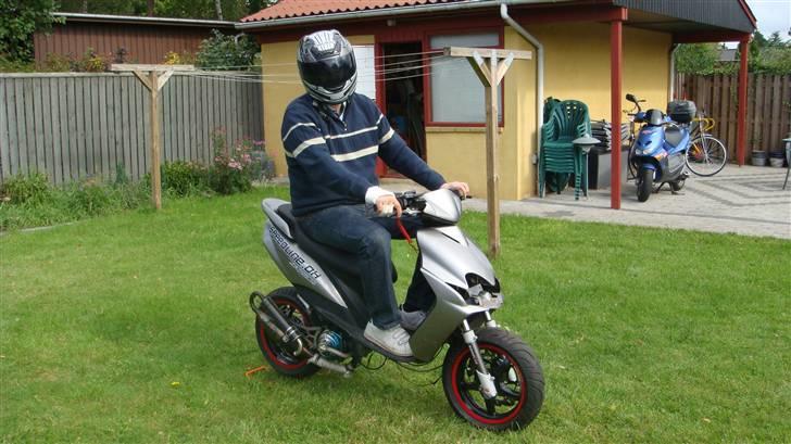 Yamaha Jog RR #1 solgt - ja alle gøre det så skulle jo lige prøve for sjov hehe:) billede 10