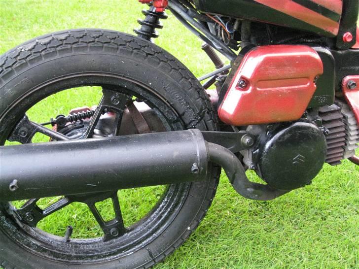 Suzuki FZ50 (SOLGT) billede 8