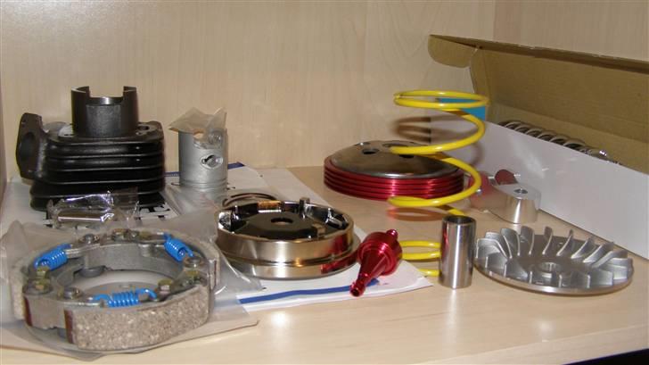 PGO comet solgt billede 7