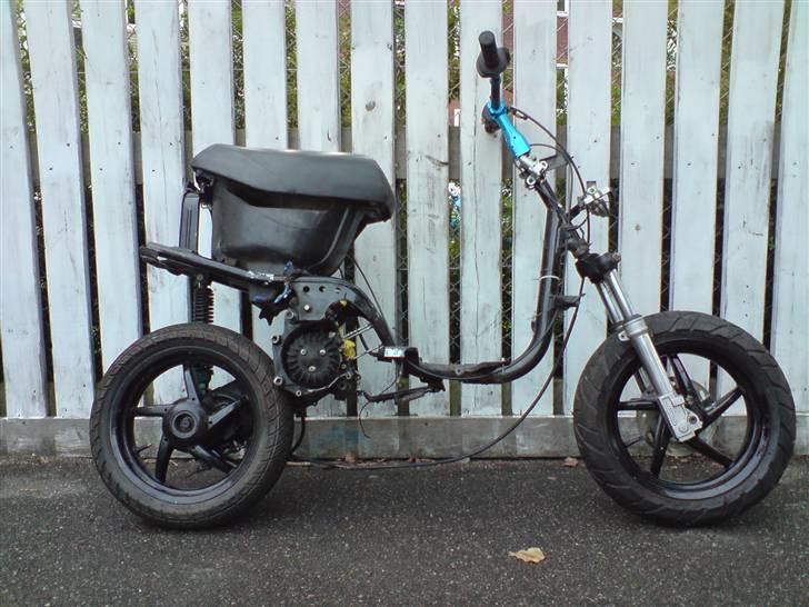 Yamaha Jog / SR SOLGT ! billede 1