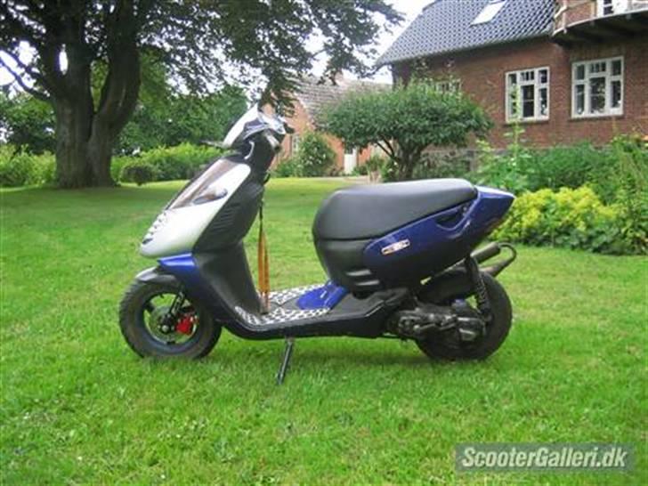 Aprilia sonic SOLGT billede 3