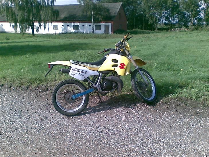 Suzuki RMX solgt billede 6
