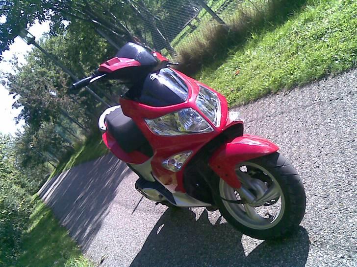 PGO G-max solgt billede 4