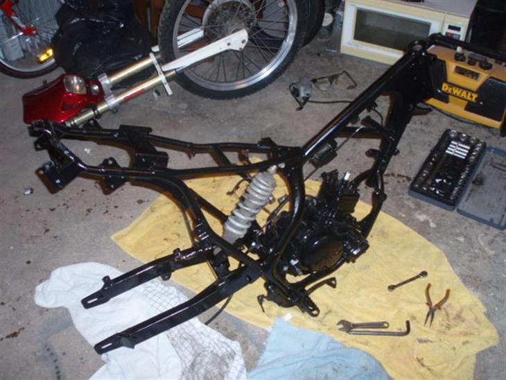 {{currentPhoto.altText}} billede {{currentPhoto.number}}