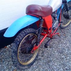 Veteraner hjemme bygget crosser