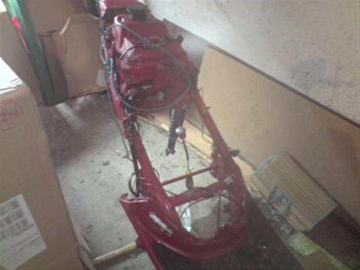 PGO hot autolakeret solgt billede 9