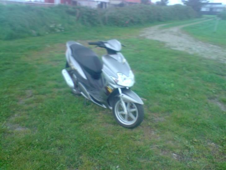 Yamaha JOG R billede 2