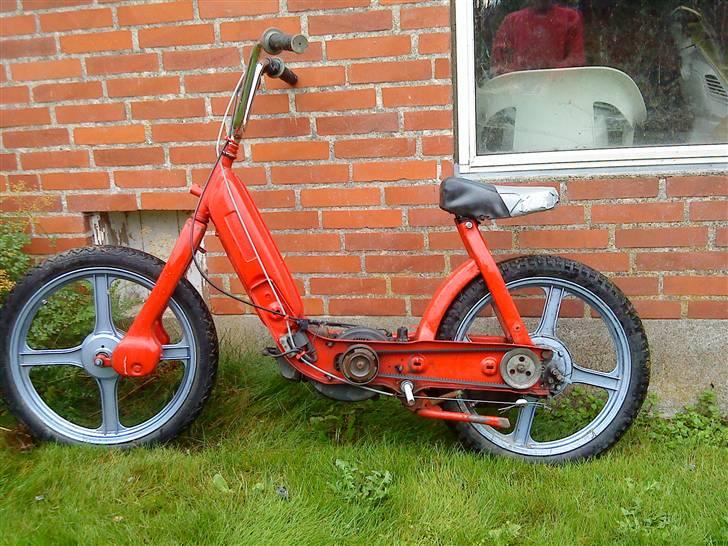 Vespa ciao solgt billede 2