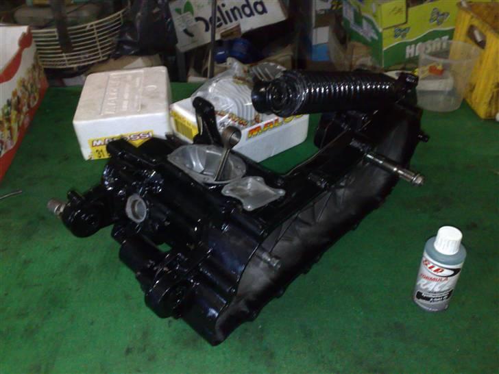 Honda Ind/udspartlet SFX - Så er motoren klar ti lat blive samlet :) billede 8