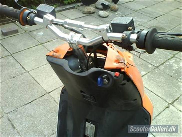 Aprilia SR 5o Ditech LC DD byttet billede 3