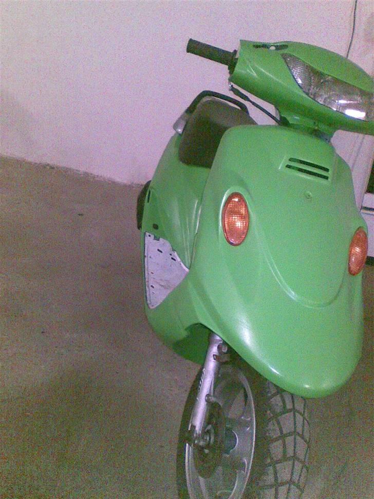 Kymco K12  $SOLGT$ - Sat skjolde på igen billede 8