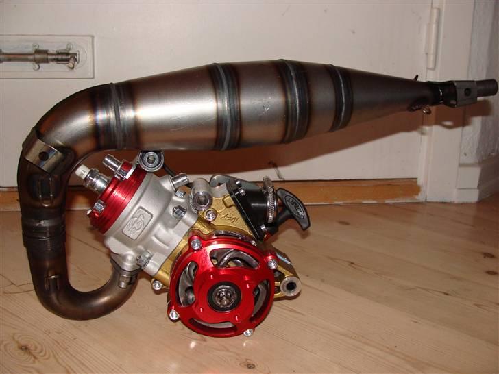 MiniBike DM GP1 Factory 50cc SOLGT - Komplet 16 HK´s BZM 50cc factory motorkit med vandpumpe, karb, udstødning og hele pisset... Pris: ca. 12,5 kilo!!! :0 av av av! billede 5