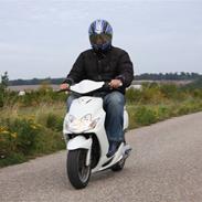 Yamaha jog r (solgt)