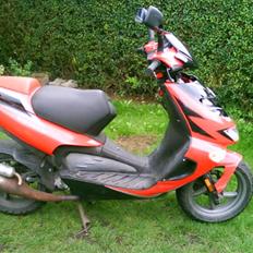 Aprilia sr50 detech solgt