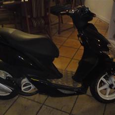 Yamaha Jog RByttet til street 