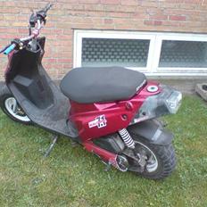 PGO hot 50 byttet til jog:)