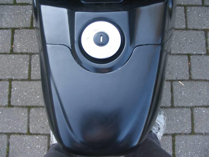 PGO hot 50 SOLGT :( billede 10