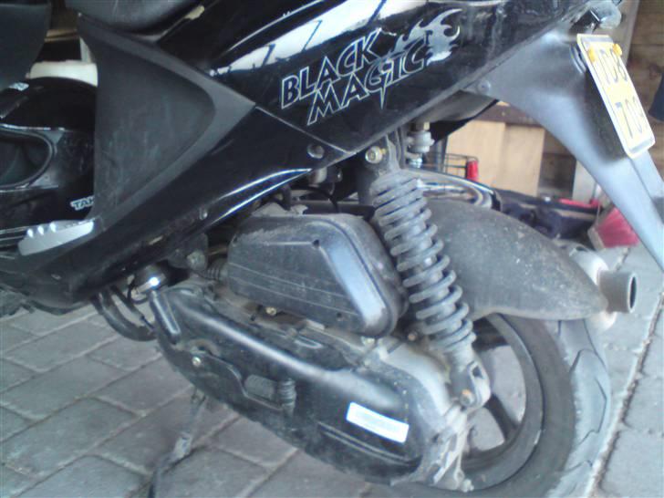 PGO black magic - - solgt billede 2