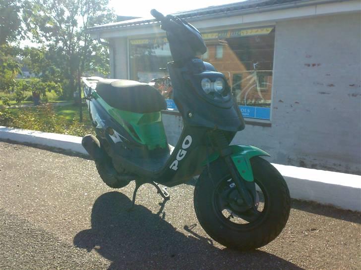 PGO Hot 50 - Solgt - September - Dagen efter vi hentede den :) billede 1