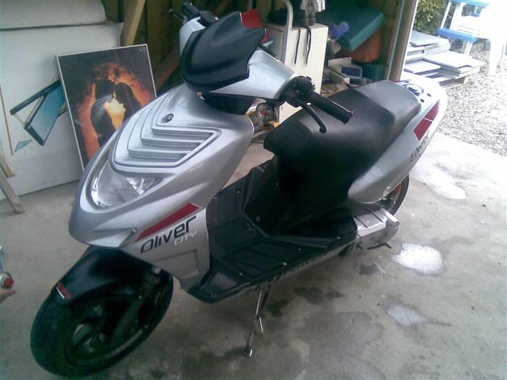 CPI Oliver City SÆLGES SNART! billede 1