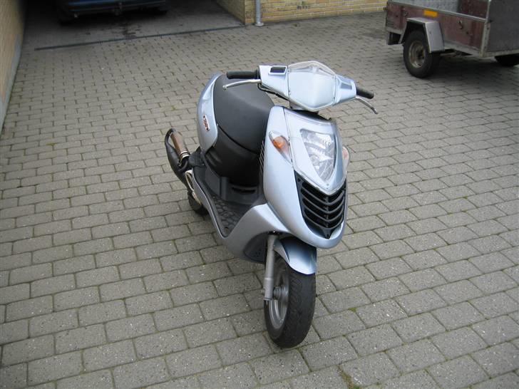 Aprilia Sonic (Byttet til ssm) billede 5