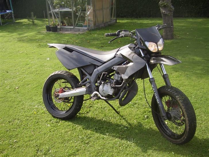 Derbi Senda SM Extrem (SOLGT) billede 3