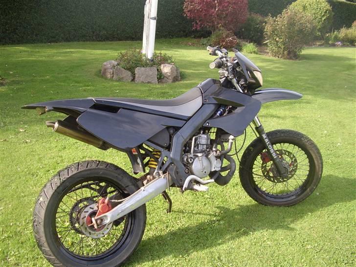 Derbi Senda SM Extrem (SOLGT) billede 5