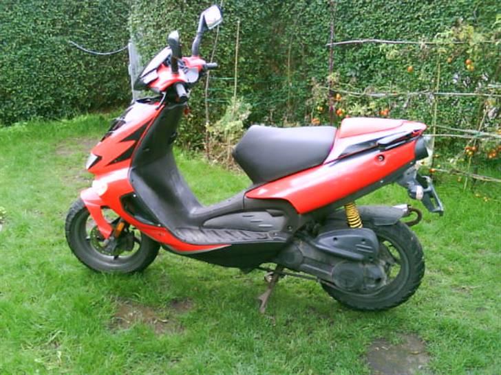 Aprilia sr50 detech solgt billede 1