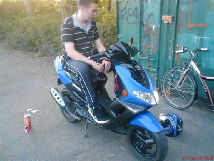 Peugeot Speedfight 2 - SOLGT billede 2