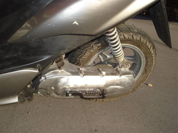 Yamaha Jog R {Solgt} billede 7