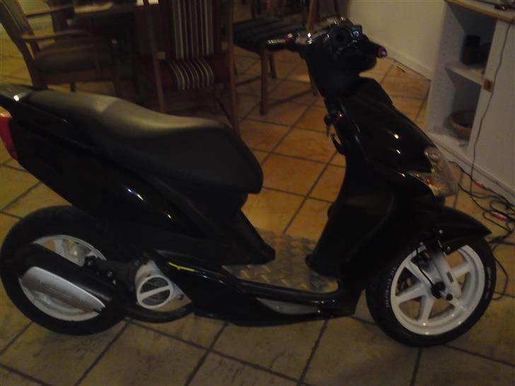 Yamaha Jog RByttet til street  billede 3