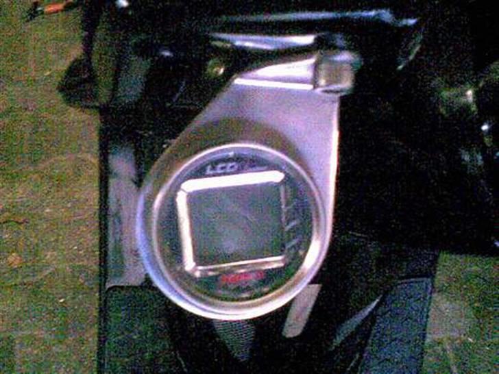 PGO Hot 50 Vukken       SOLGT - digital spedo med blå lys  billede 2