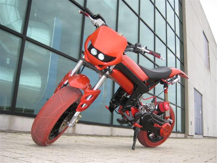 Suzuki red devil byttet til jog billede 1