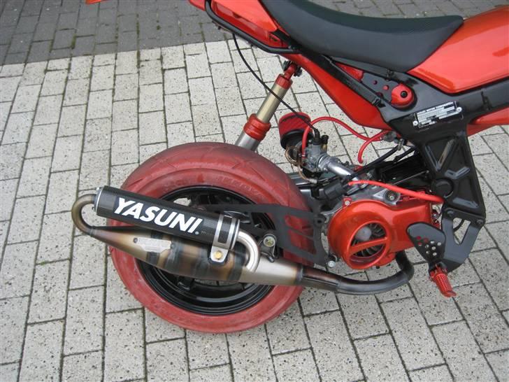 Suzuki red devil byttet til jog billede 8