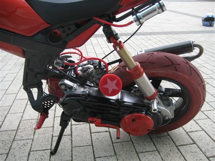 Suzuki red devil byttet til jog billede 9