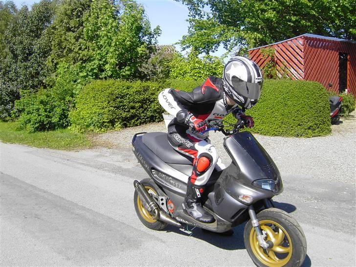 Gilera Runner TS LC DD - Runneren forfra. billede 1