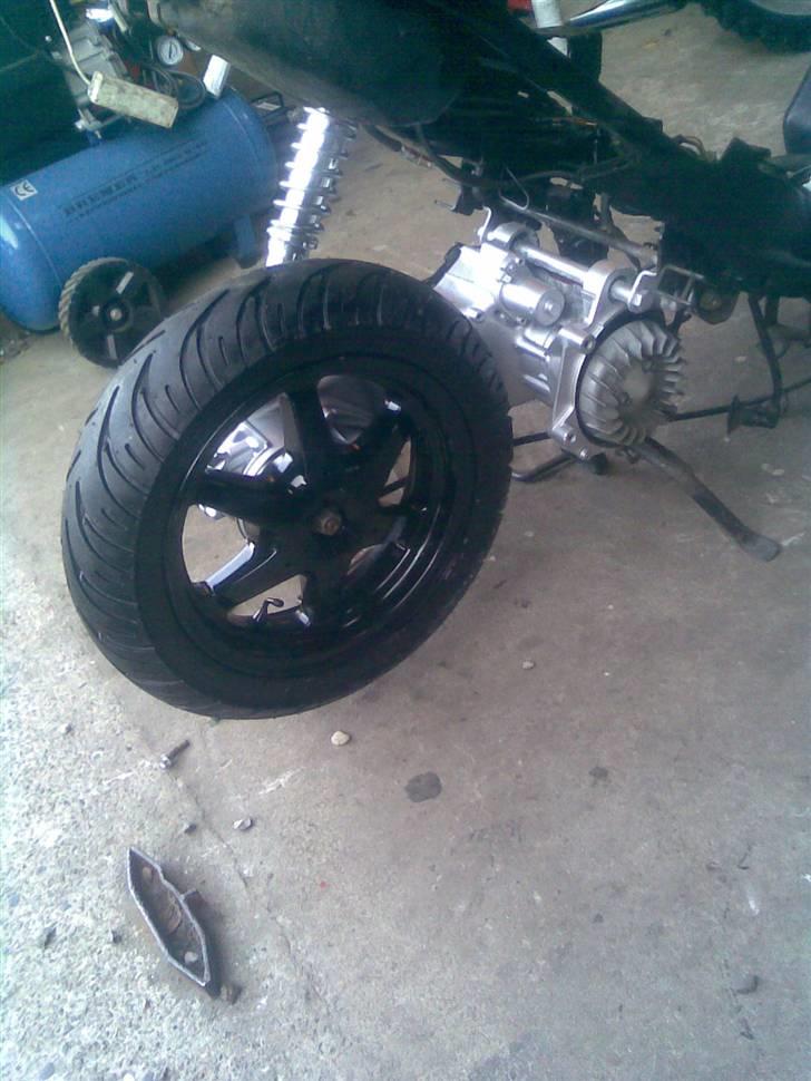 Yamaha Jog R [SOLGT] - under samling billede 8