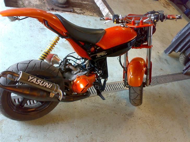 Suzuki street magic byttede billede 2