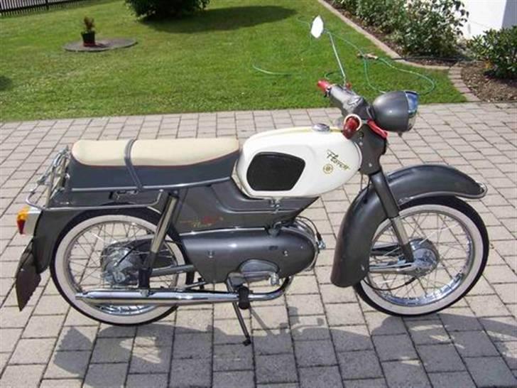 Kreidler Florett Super TS - det er circa såden her den kommer til at se ud når jeg er færdig med den.. billede 7