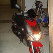 Kymco Super 9