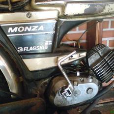 Puch monza 3 flagskib u. reno.