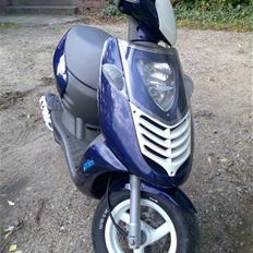 Aprilia sonic - Byttet