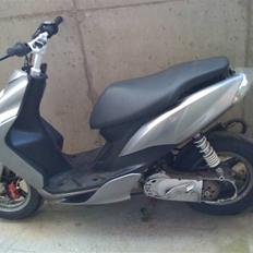 Yamaha jog-R TEAM SPEED væk